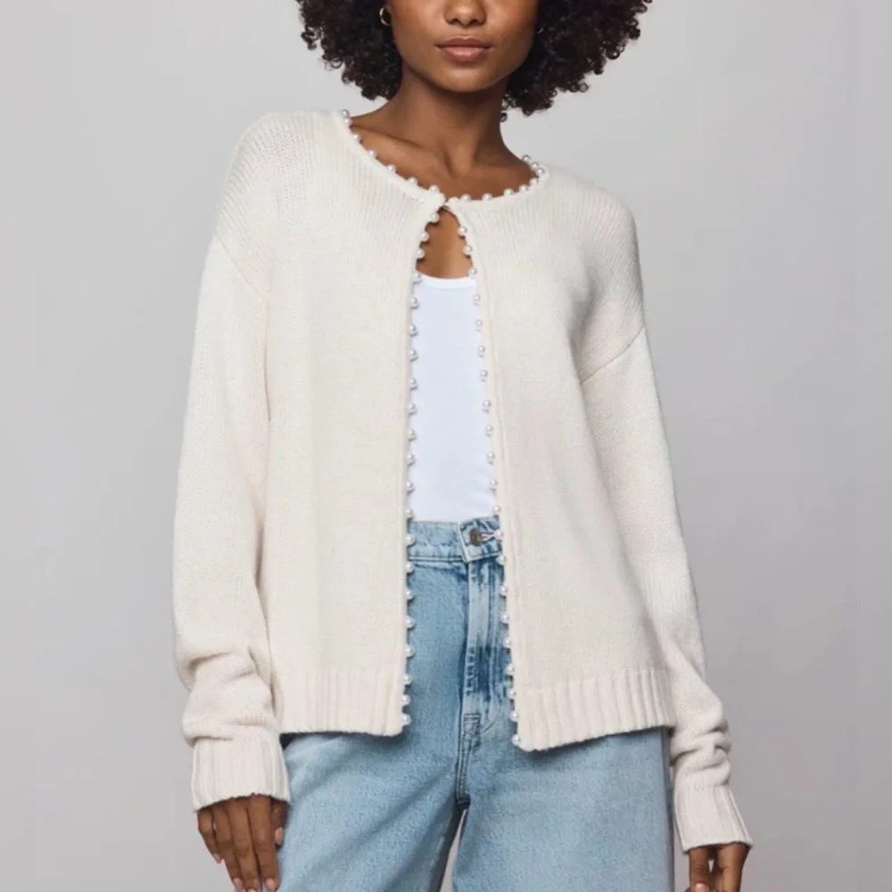 Splendid Emmy Pearl Cardigan NWT Cream Soft Cashblend Embellished Open Front M